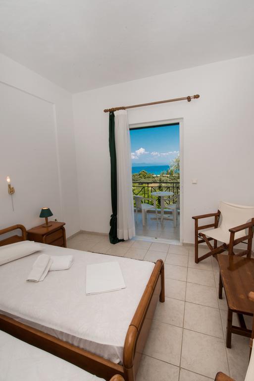 Bella Casa Studios Frínion Chambre photo